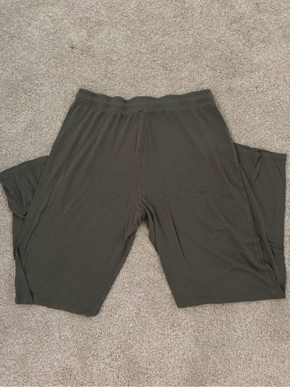 nuuds Olive Green Women's Pajama Set - Picture 4 of 4